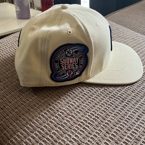 New York Yankees Subway Series Snapback!! - Picture 3 of 4